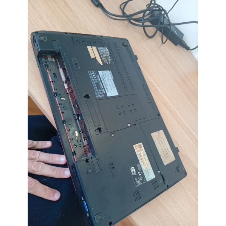 Portátil Toshiba Pro S500 Barato y Reacondicionado | ChollosPC