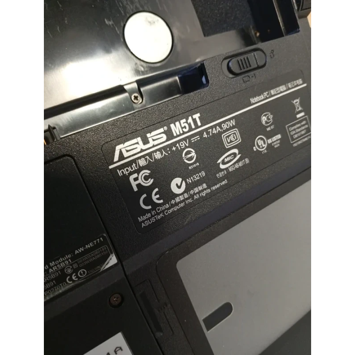 Portátil ASUS M51T Negro/Plateado Para Piezas | ChollosPC
