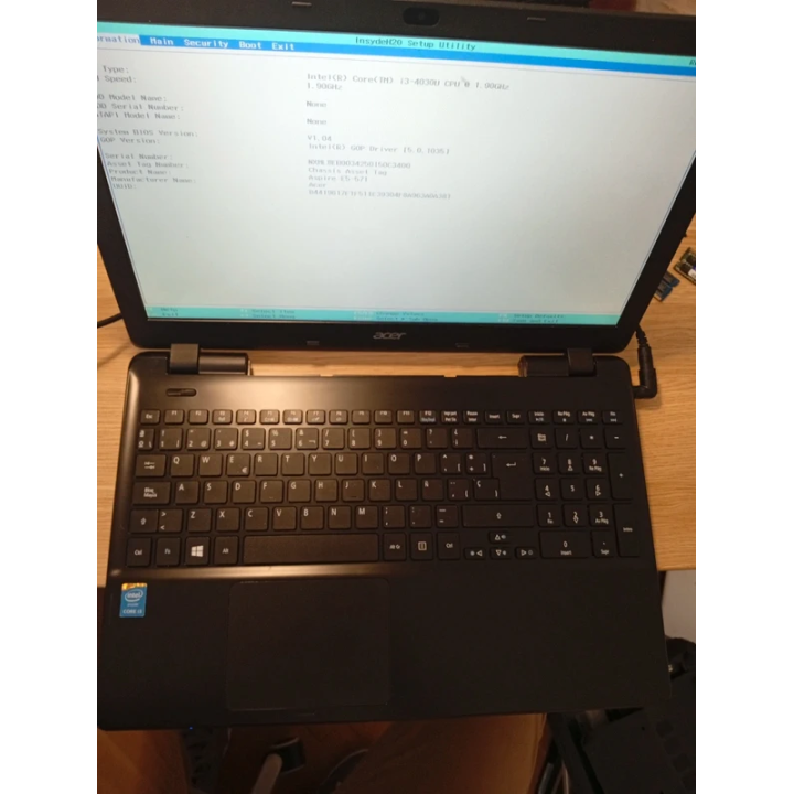 Portátil Acer Aspire E5-571 i3 Para Piezas o Reacondicionado | ChollosPC