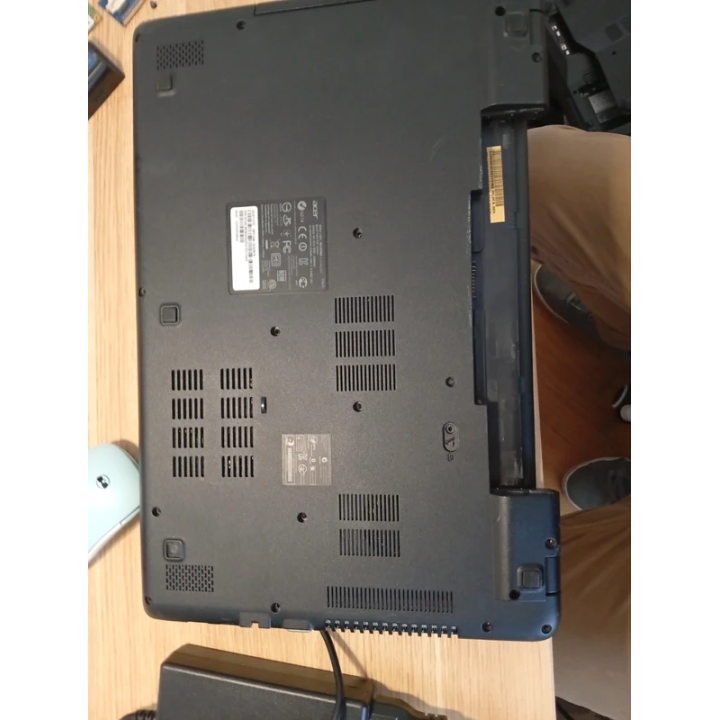 Portátil Acer Aspire E5-571 i3 Para Piezas o Reacondicionado | ChollosPC