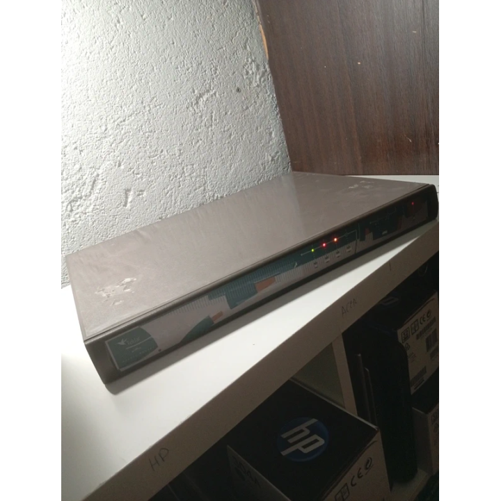 Switch TelDSt 8 Puertos Ethernet Barato y Funcional | ChollosPC