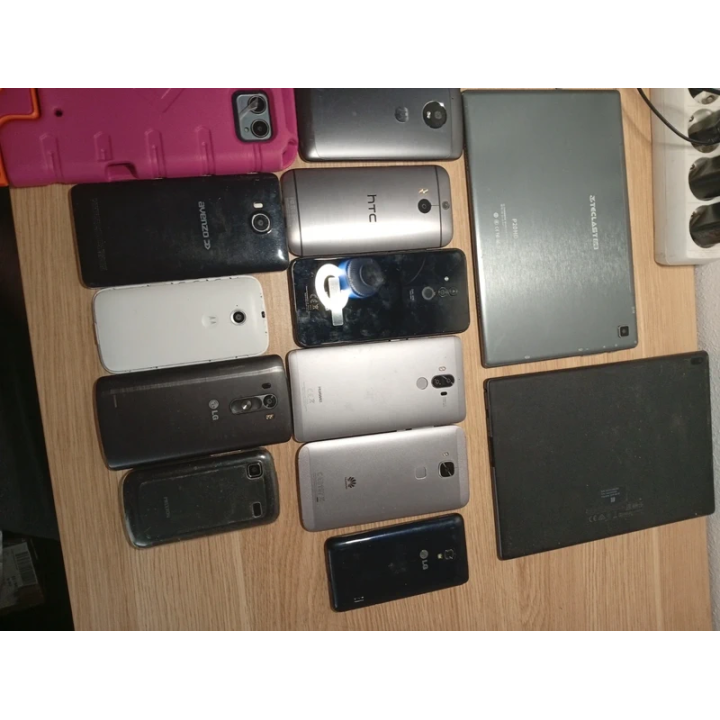 Lote de Móviles y Tablets para Piezas y Reparación | ChollosPC